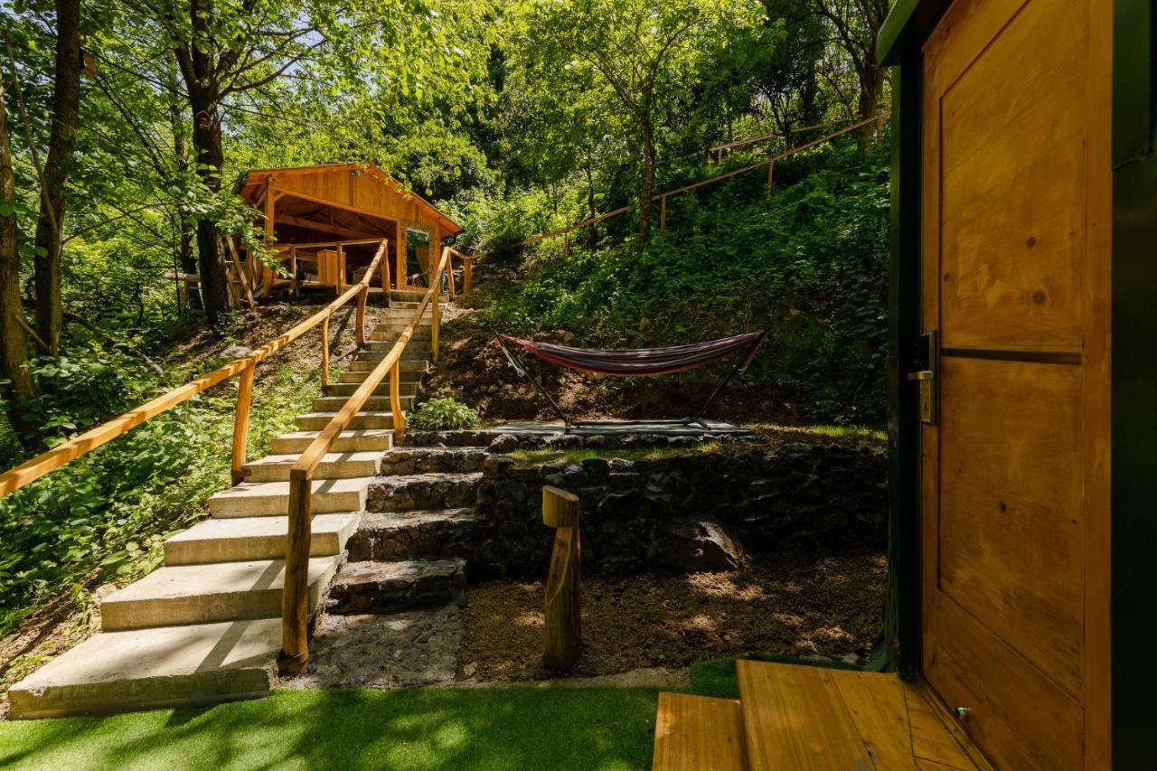 Glamping Martini Kvariati Батуми Экстерьер фото